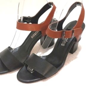 Footnotes Sz 7. Chunky 3" heel Black/Brown OpenStyle, Ankle Strap NWOT